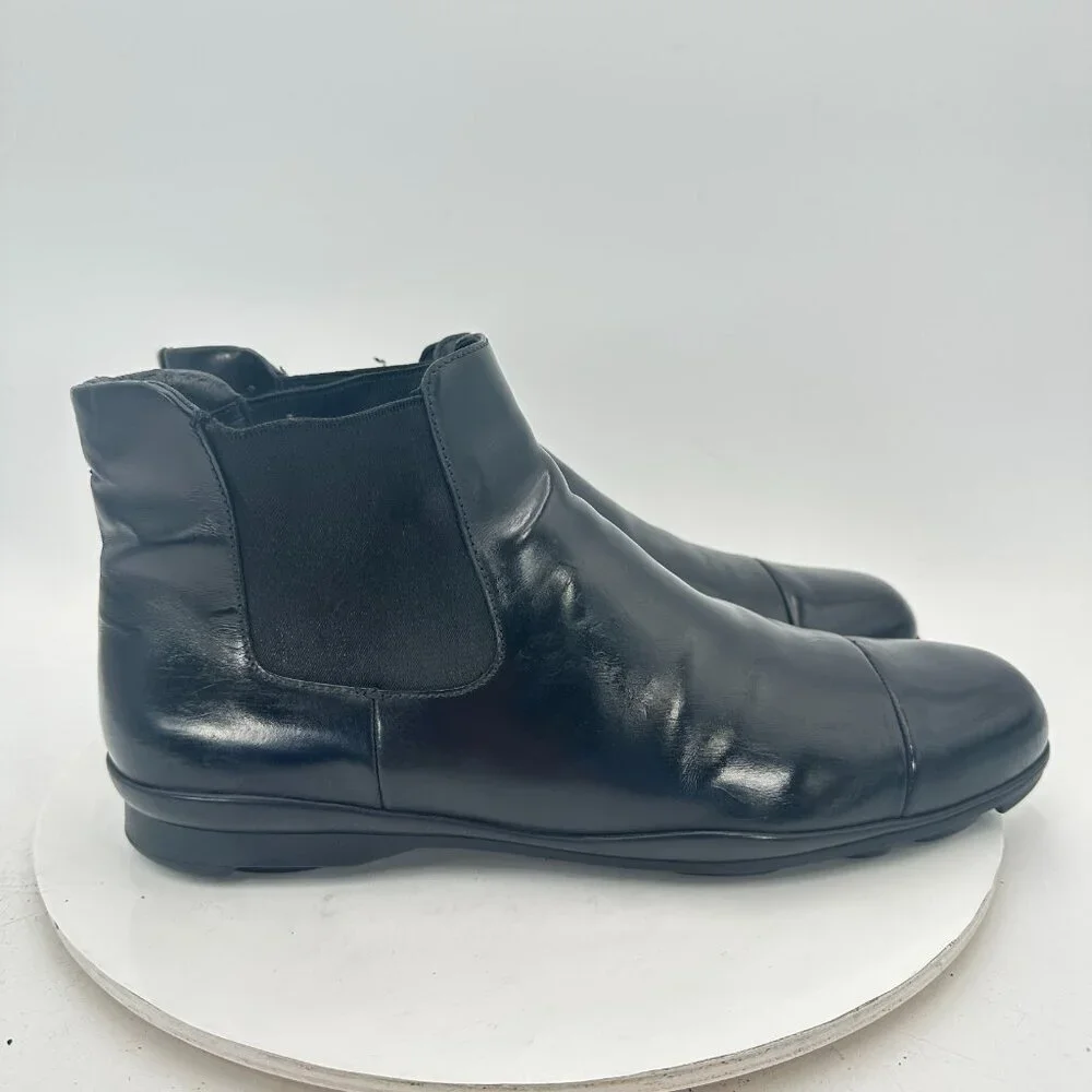 Prada Men UK 7.5 US 8.5 Black Leather Cap Toe Elastic Pull On Ankle Chelsea Boot